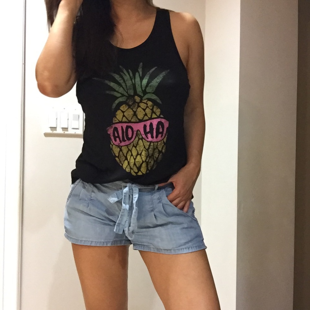 Pineapple Aloha racer back Tank - Picture 1 of 5
